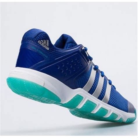 adidas sepatu badminton.